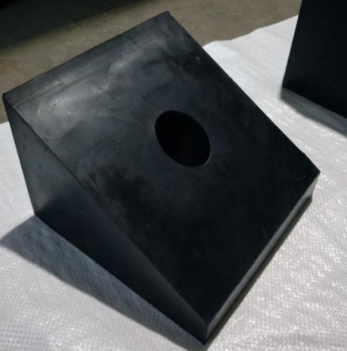 石城墩臺(tái)抗震橡膠塊 實(shí)業(yè)集團(tuán) 產(chǎn)品咨詢(xún)